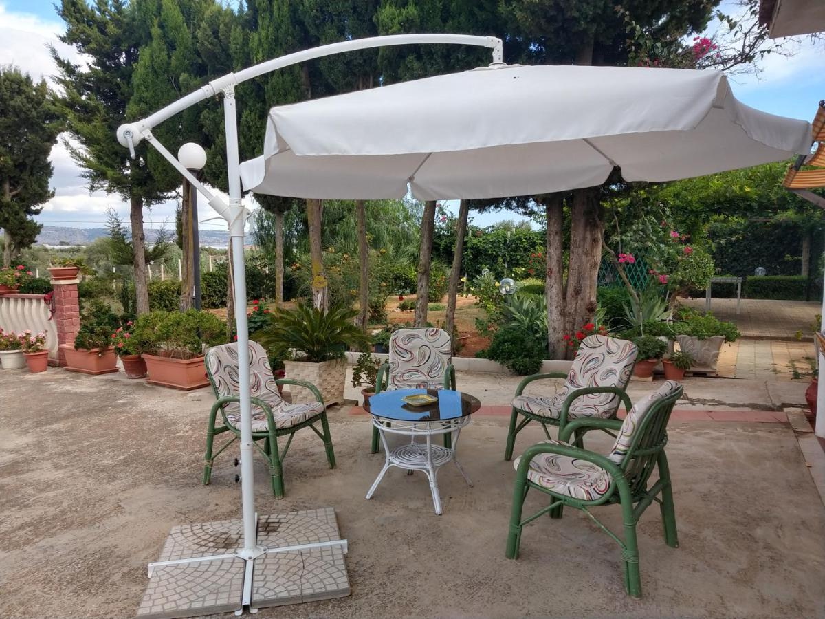Bed and Breakfast Il Gazebo Scoglitti Exterior foto