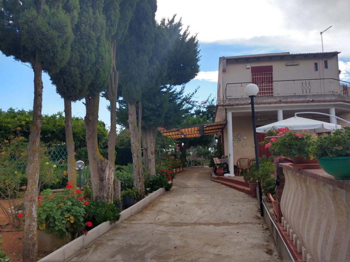 Bed and Breakfast Il Gazebo Scoglitti Exterior foto